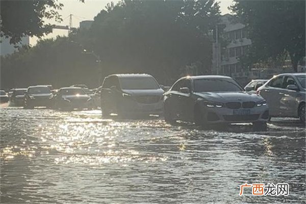 河南新乡最大持续降水量907毫米暴雨的形成条件有哪些