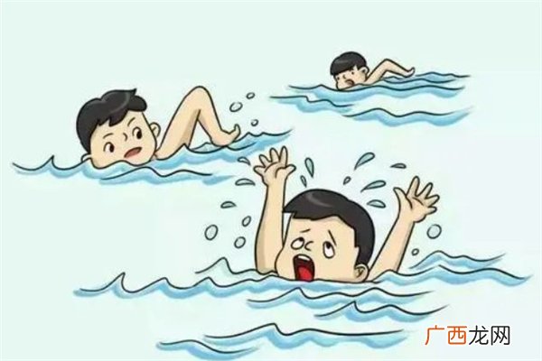 北京暴雨溺水事件救人者同名同姓碰到溺水者应该怎么做