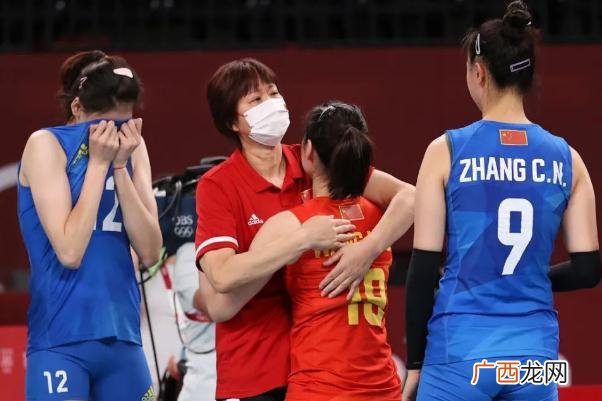 曝郎平将任教北师大珠海校区打排球手肿了怎么消肿