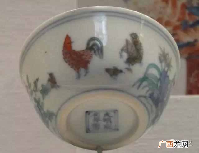 成化鸡缸杯存世几只，真品成化年制底款图片