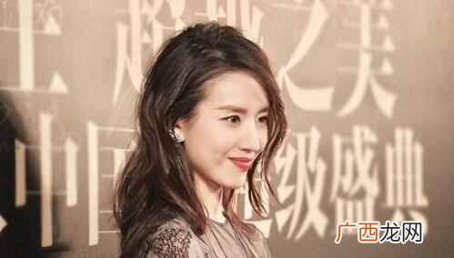 白莲花啥意思，下面就来认识一下白莲花是什么意思