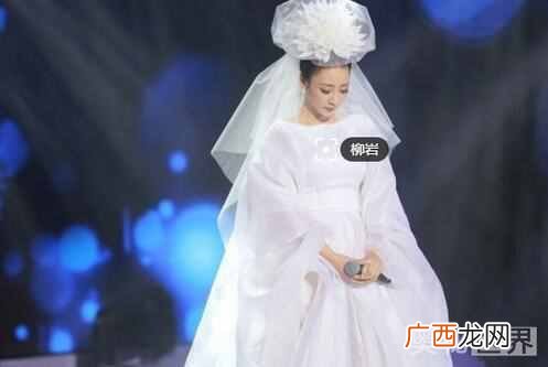 白莲花啥意思，下面就来认识一下白莲花是什么意思