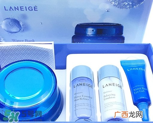 水乳是爽肤水还是乳液_是先擦水还是乳液