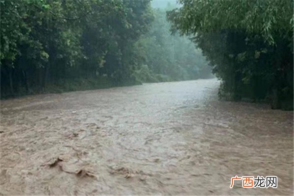 四川大竹暴雨暴雨黄色预警严重吗