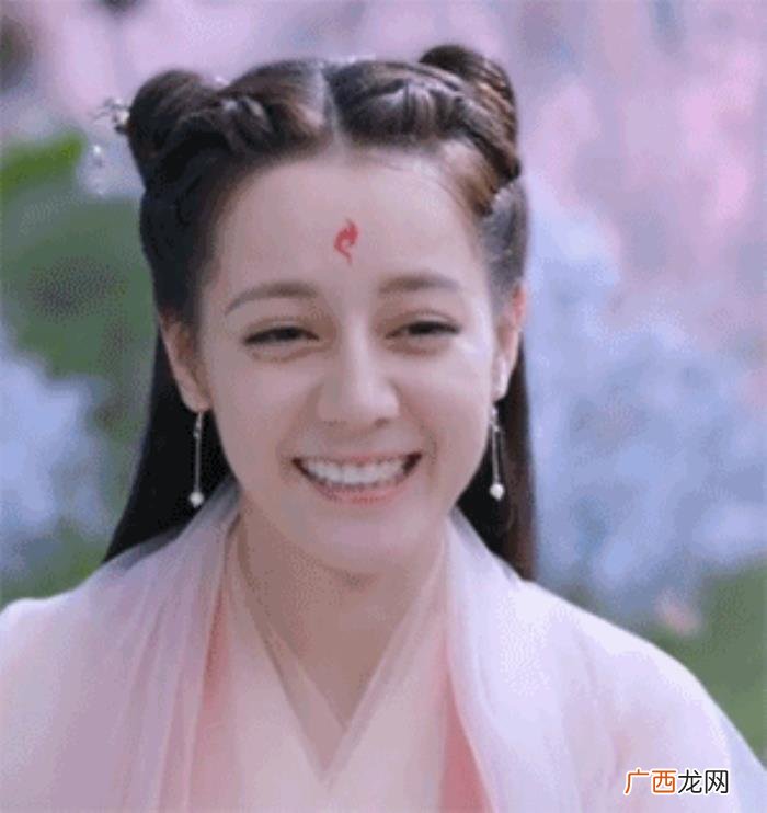 迪丽热巴长得一般，又暴露迪丽热巴长相缺陷