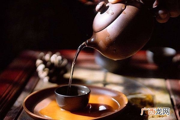老人长期喝浓茶致重度贫血喝浓茶有什么危害