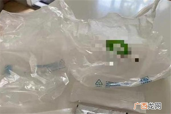 外卖2个馒头收2次打包费被吐槽外卖收包装费合理吗