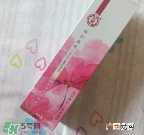 大宝润白晶透柔肤水怎么样_好用吗