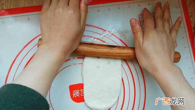 锅盔的做法窍门,自制锅盔的做法和配方