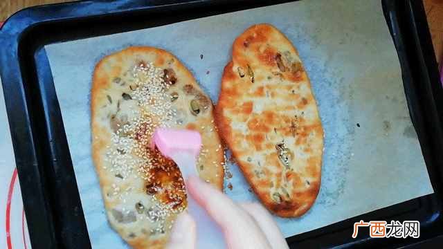 锅盔的做法窍门,自制锅盔的做法和配方