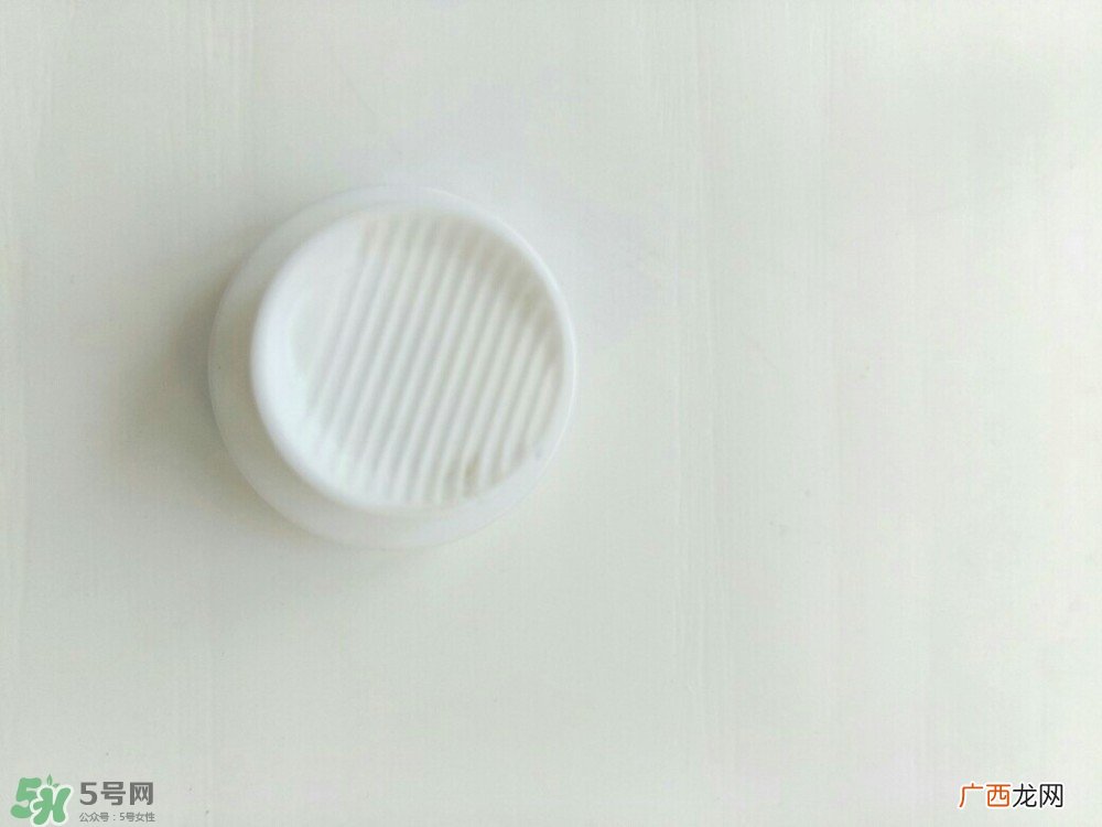 莱斯壁防晒喷雾怎么样 莱斯壁水晶防晒喷雾好用吗