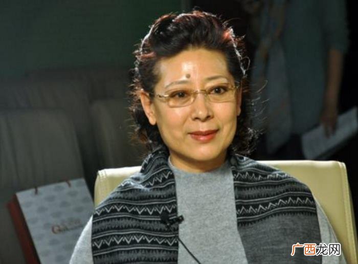 关晓彤满族，来自瓜尔佳氏的满族明星不只关晓彤一个