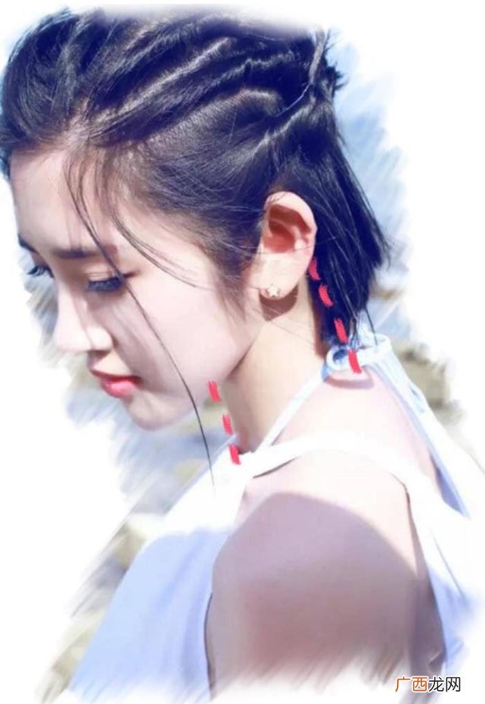 短发怎么扎好看，女生短发如何编好看