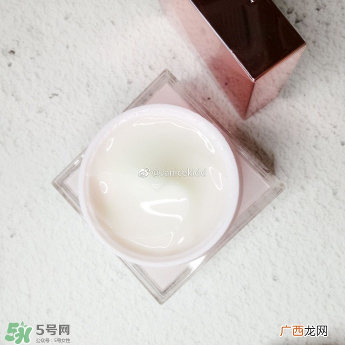 纪梵希花漾奇肌系列怎么样_产品有哪些