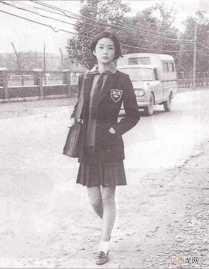 林青霞的第一次是给秦汉吗，林青霞的残酷情史