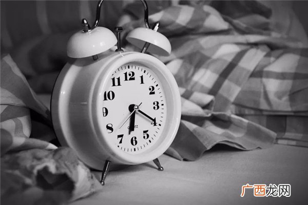 深度睡眠少会头疼么深度睡眠少吃什么