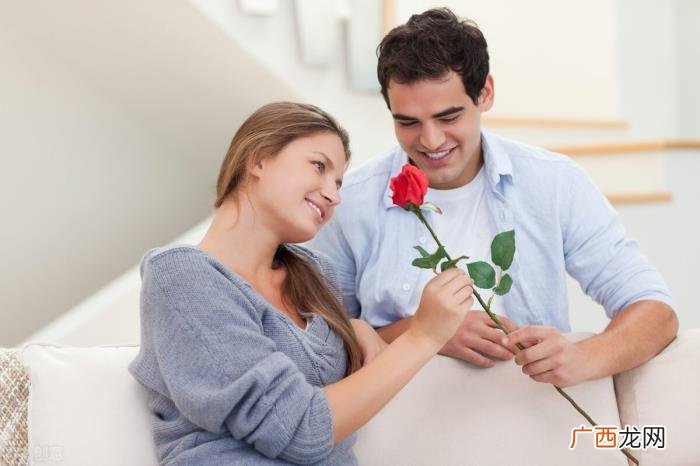 女朋友生气不说话怎么哄,女朋友生气了怎么哄