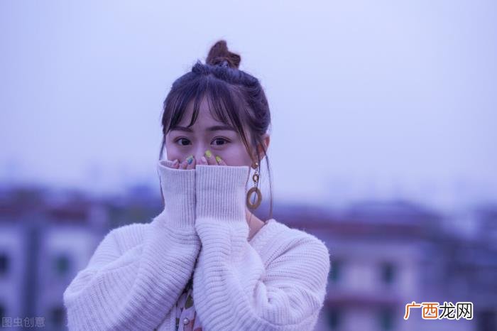 女朋友生气不说话怎么哄,女朋友生气了怎么哄
