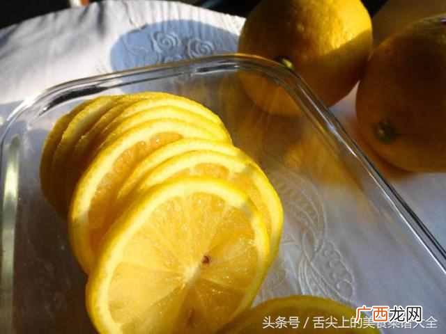 柠檬蜂蜜水的做法,柠檬蜂蜜水的功效