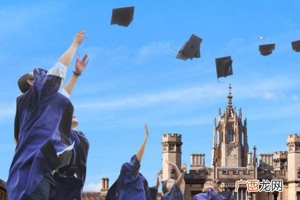 国外留学需要什么学历国外留学生活费一个月大概多少