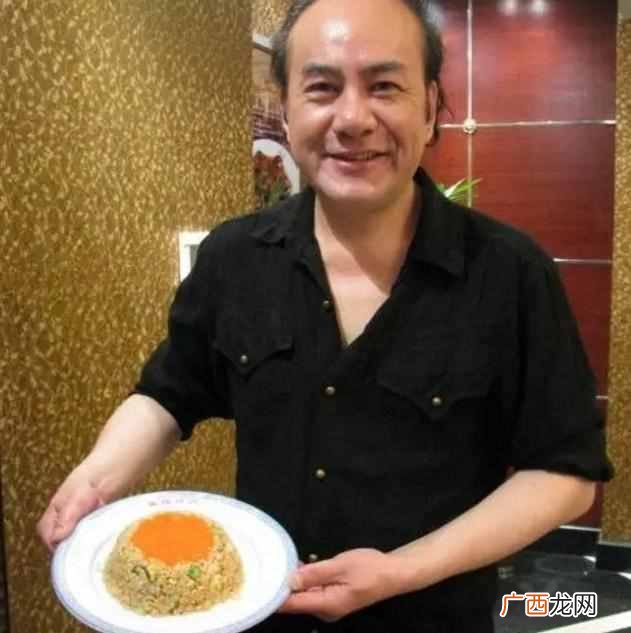 赌王何鸿燊钟爱的“皇帝炒饭”有多奢华？看完明白：5000一份很值