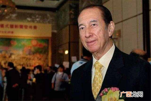 赌王何鸿燊钟爱的“皇帝炒饭”有多奢华？看完明白：5000一份很值