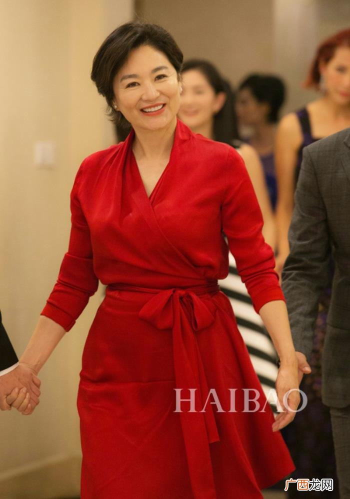 林青霞综艺，林青霞、朱茵、赵丽颖...10位女神&amp;amp;小花旦亮相综艺节目