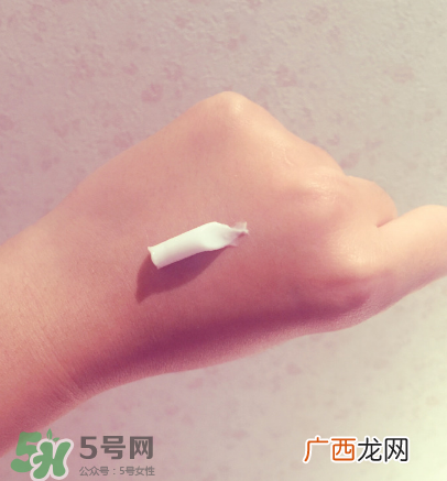 花王护手霜好用吗？花王护手霜功效测评