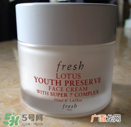 fresh馥蕾诗睡莲滋润活颜面霜适合什么肤质 怎么样