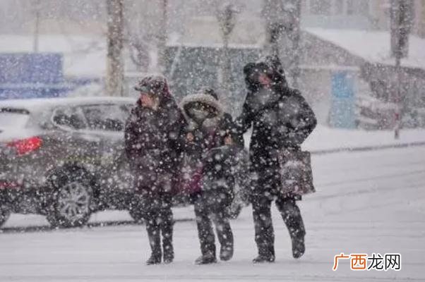 下雪要达到几度下雪会出太阳吗