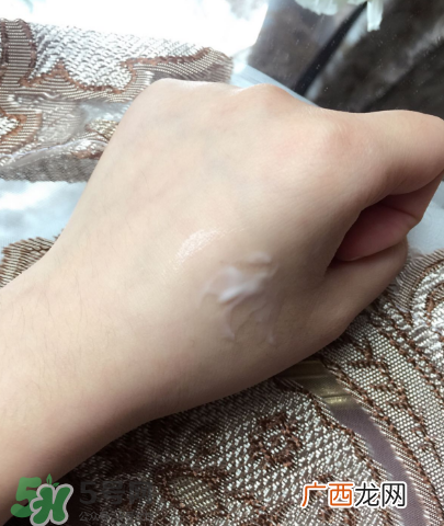 赫莲娜小绿宝瓶急救眼霜好用吗 使用感受