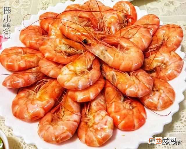 白水煮虾，去腥放料酒放醋都不对！教你美味做法，虾鲜肉嫩无异味