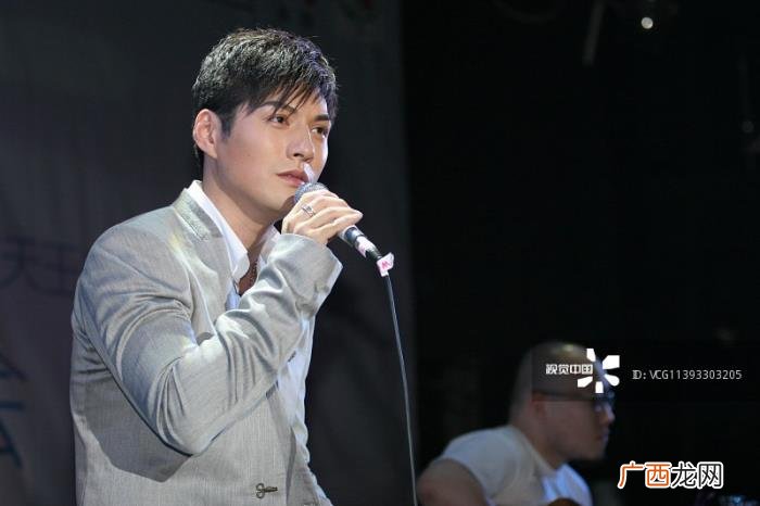 林心如严屹宽合作过的电视剧，古装男神严屹宽的成名史
