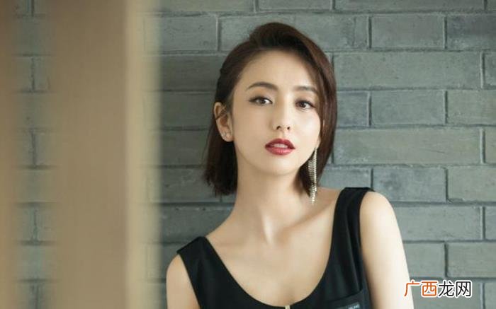 求复合前任不回消息，想要挽回但是前任却不搭理你