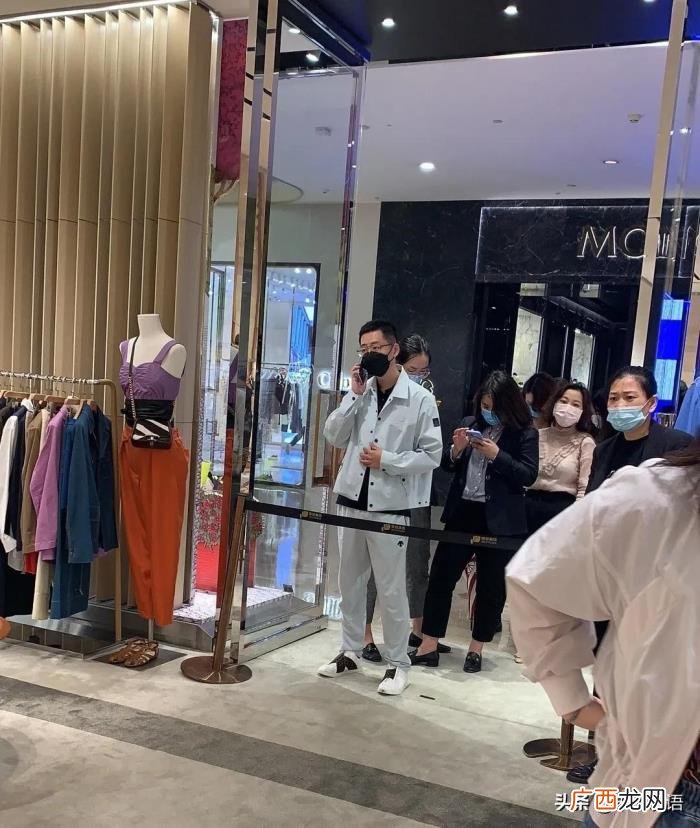 肖战的别称，从高奢TODS品牌代言官宣看肖战带货力和肖战粉丝构成