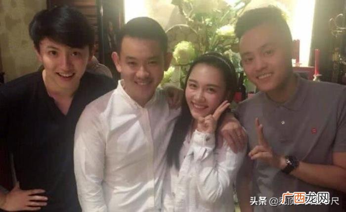 主持人李响，主持人李响今日低调与圈外女友结婚