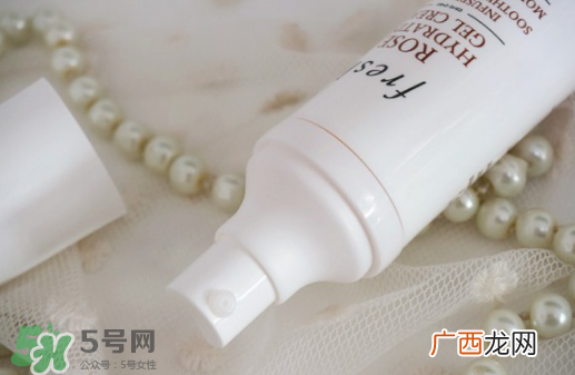馥蕾诗玫瑰润泽保湿凝霜怎么用 跟面霜一样吗