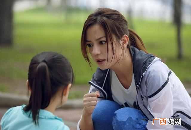 这4种孩子是“假聪明”，长大后大多没出息，家长别再引以为豪了