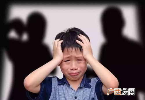 为什么吼完孩子，孩子转眼就忘？不是他不记仇，真实答案让人心酸