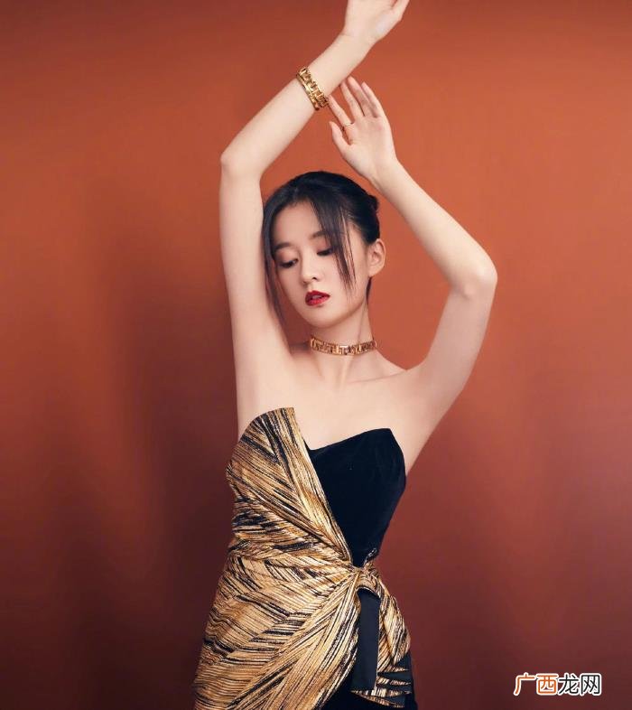 李易峰乔欣，李易峰、任嘉伦、成毅、张若昀、胡先煦、乔欣