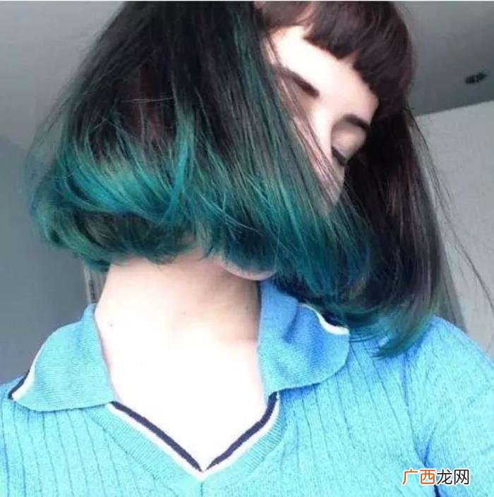 中短发烫发,2020年发型潮流趋势中短发内扣烫发发型图片