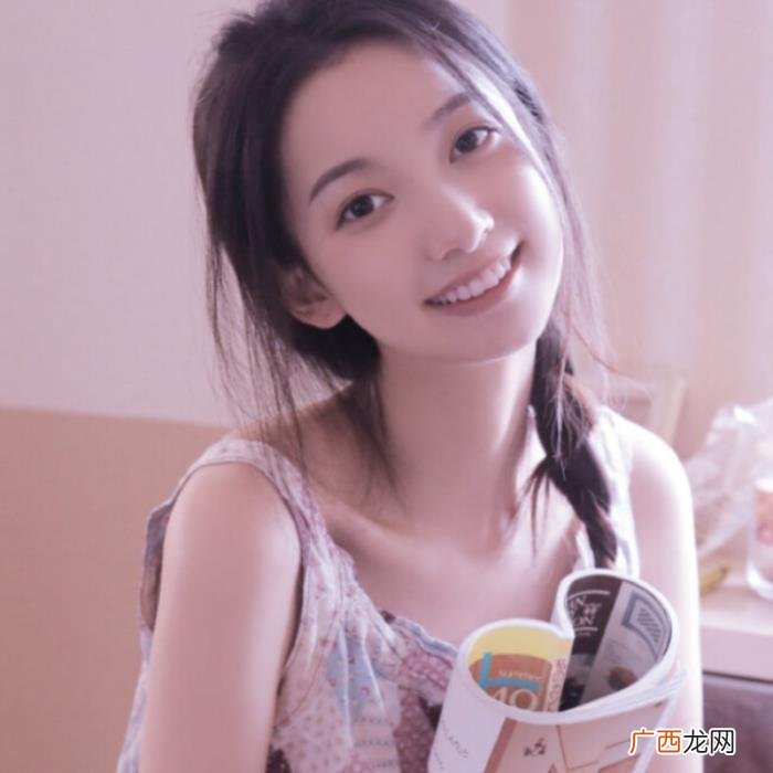 怎么追一个不理你的女孩子，追一个很久没联系的女生