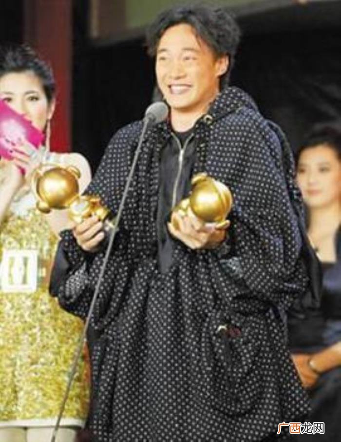 杨洋陈伟霆，陈伟霆杨洋仗着高颜值就能乱穿衣吗