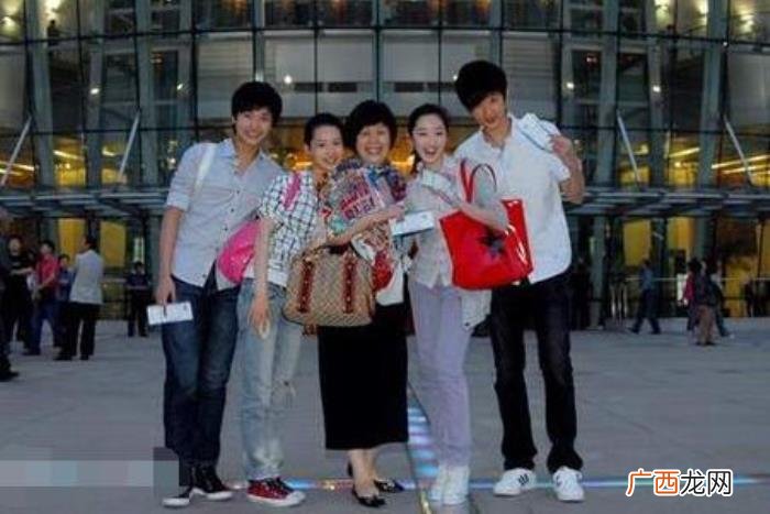 杨洋陈伟霆，陈伟霆杨洋仗着高颜值就能乱穿衣吗