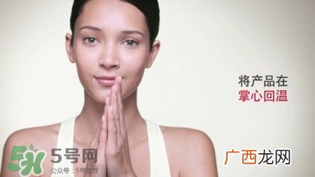 娇韵诗V脸精华有用吗 娇韵诗V脸精华手法