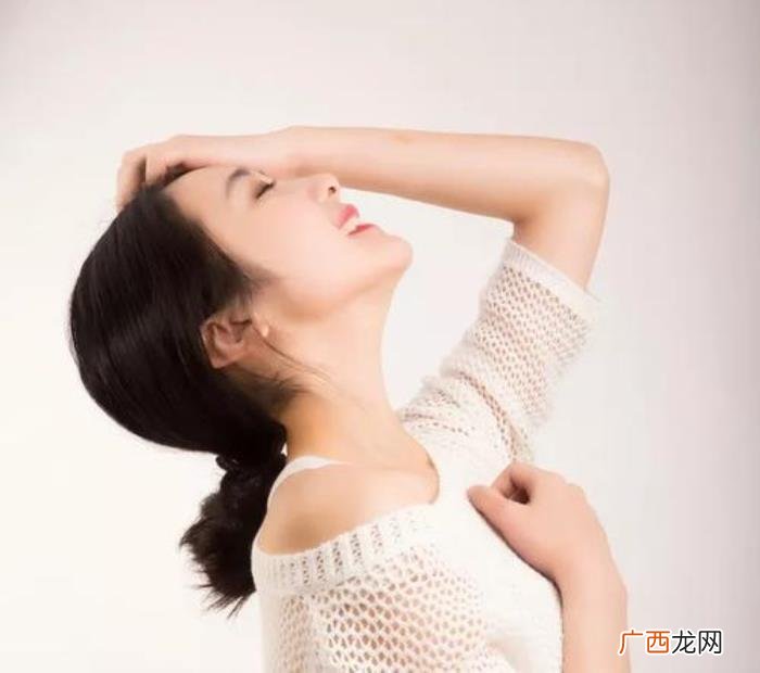 很爱自己的女人不理我了，喜欢的女人对你爱搭不理