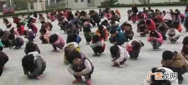打雷闪电能洗澡吗？暴雨雷电天气，你知道不可以洗澡吗？