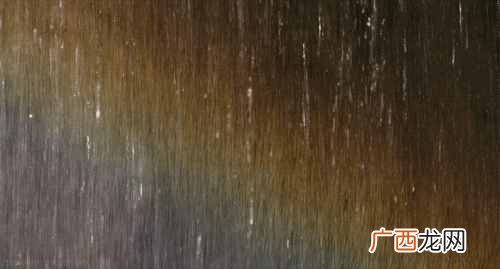 打雷闪电能洗澡吗？暴雨雷电天气，你知道不可以洗澡吗？