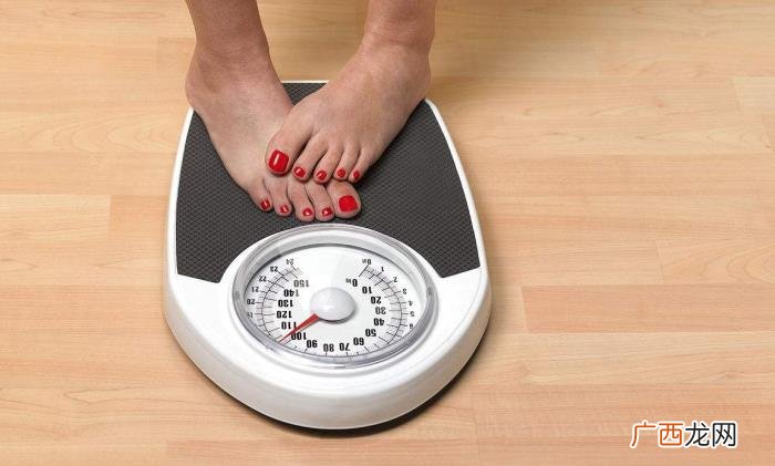 女孩子身高怎么算，女人身高150~170厘米