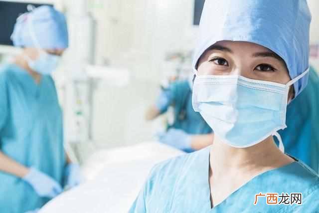 如何正确佩戴口罩方法？请提醒家人朋友，这才是正确戴口罩的方式